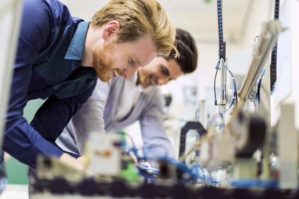 Researchers using IT solutions